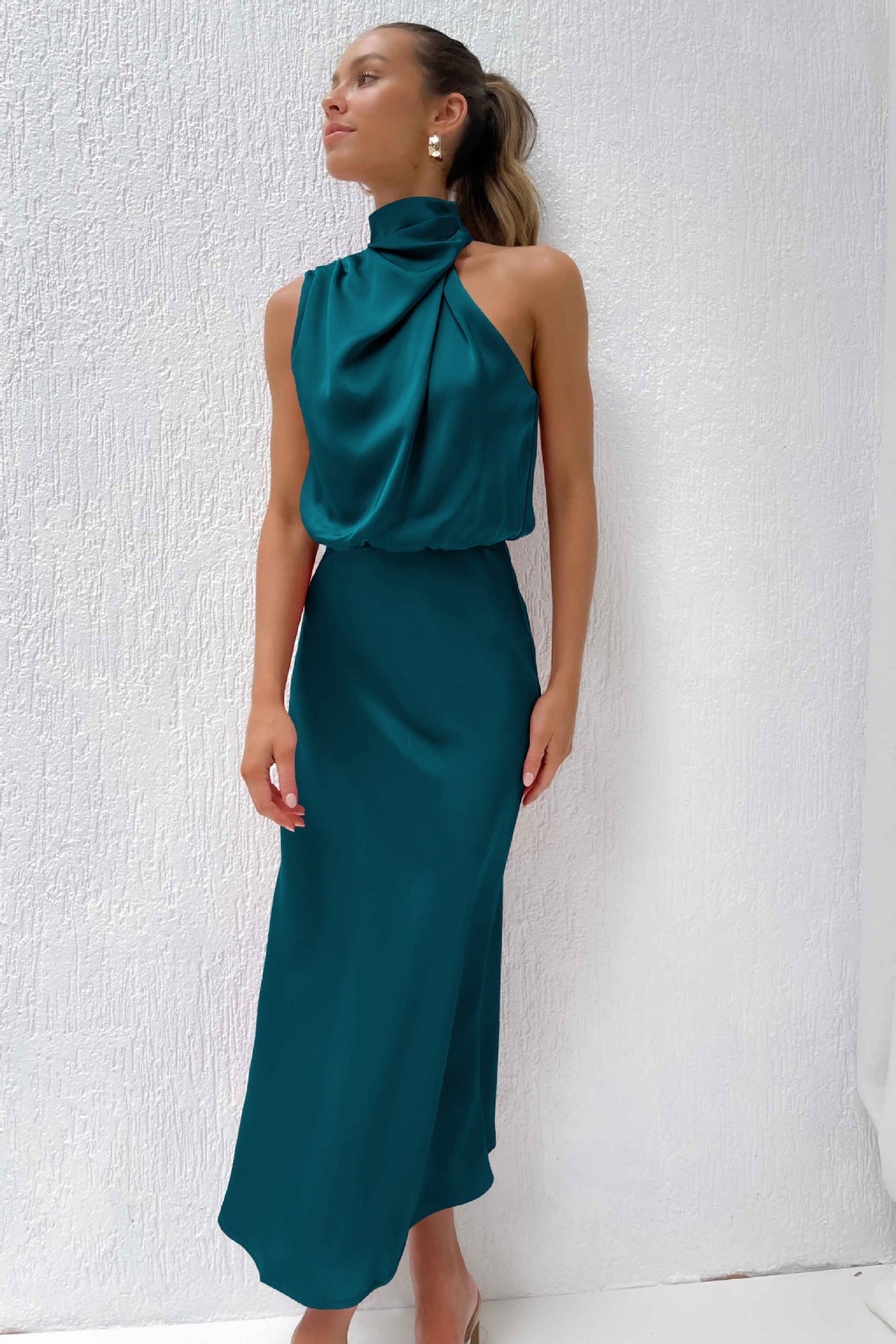 LARA | SATIN KLEID
