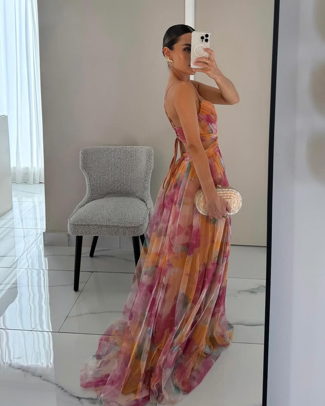 AROA | ELEGANTES KLEID