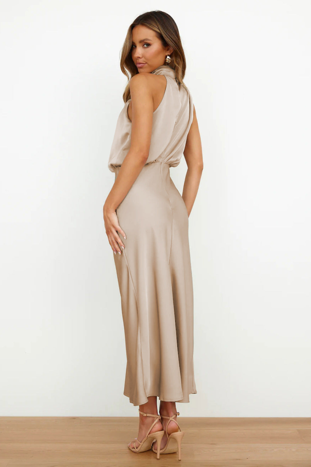 LARA | SATIN KLEID