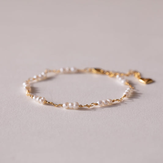 Hali Pearl Station Bracelet