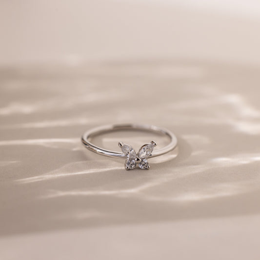 Mariposa Diamond Ring in Silver
