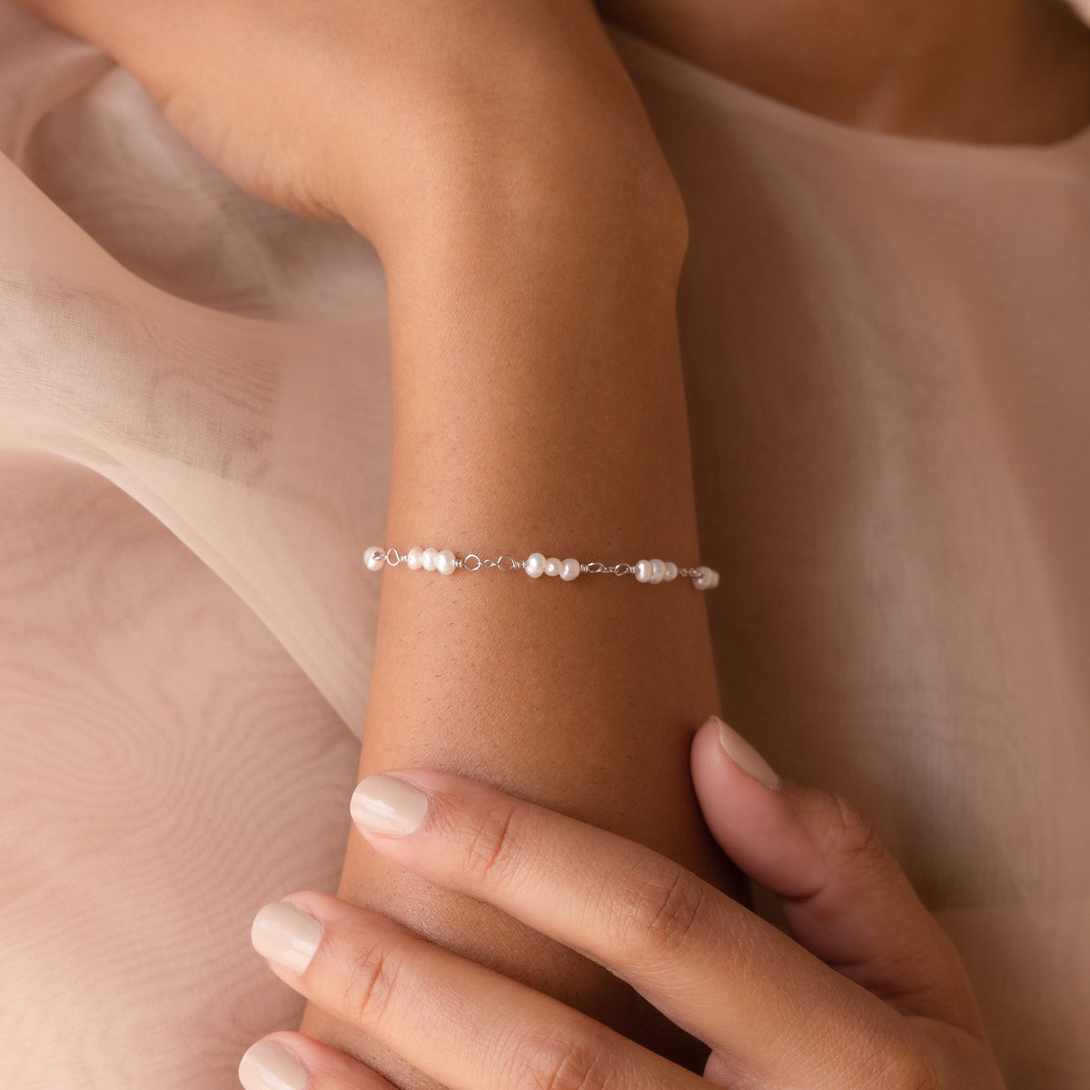 Hali Pearl Station Bracelet in Silver