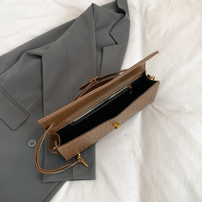 Gina – Women’s Clutch with Bamboo Closure for Elegant and Stylish Occasions