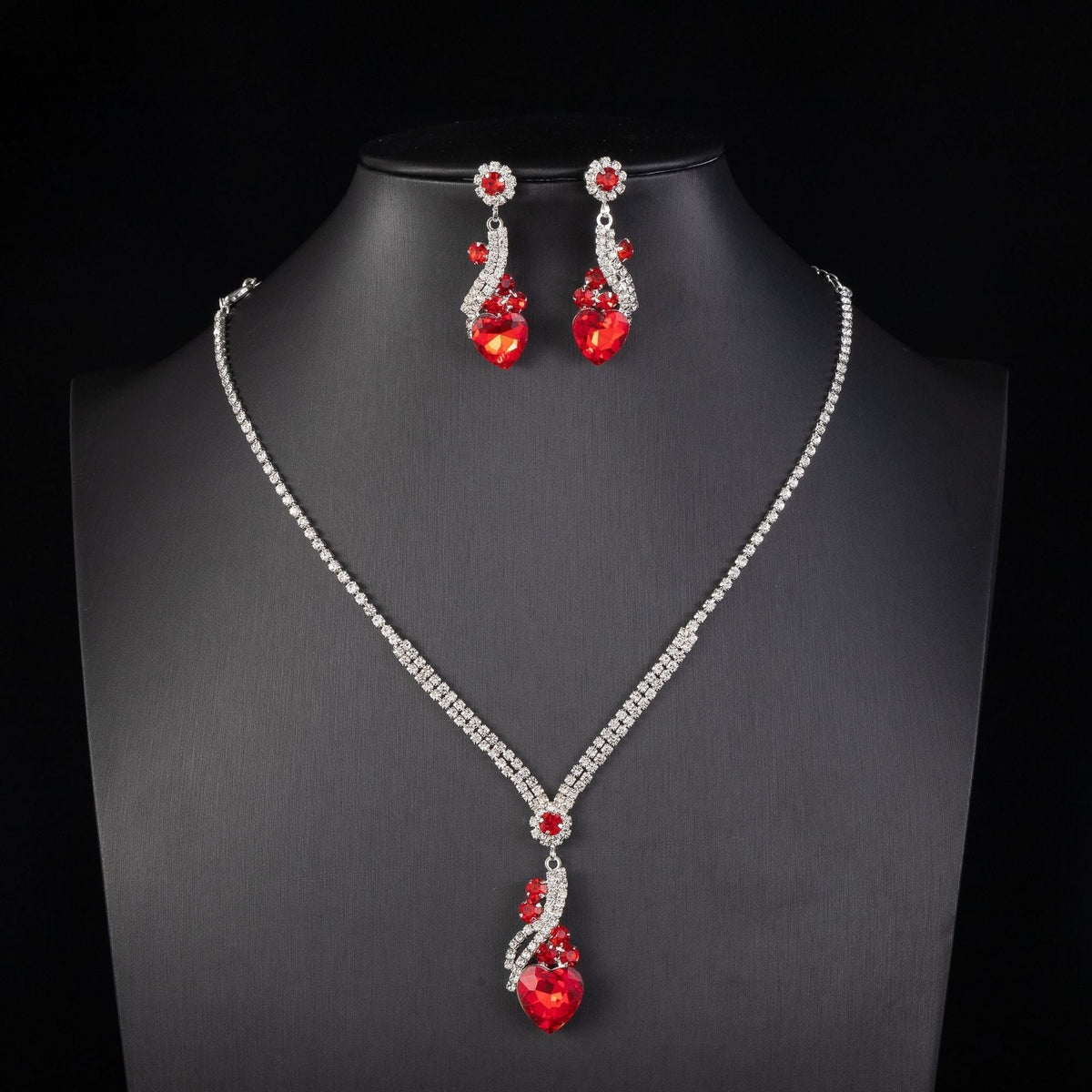 Eternal Heart Jewellery Set