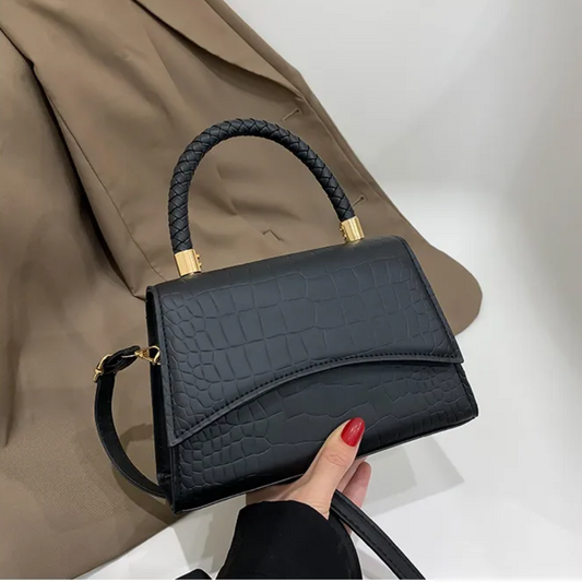 Alina – Stylish Handbag with Practical Handle and Crossbody Strap