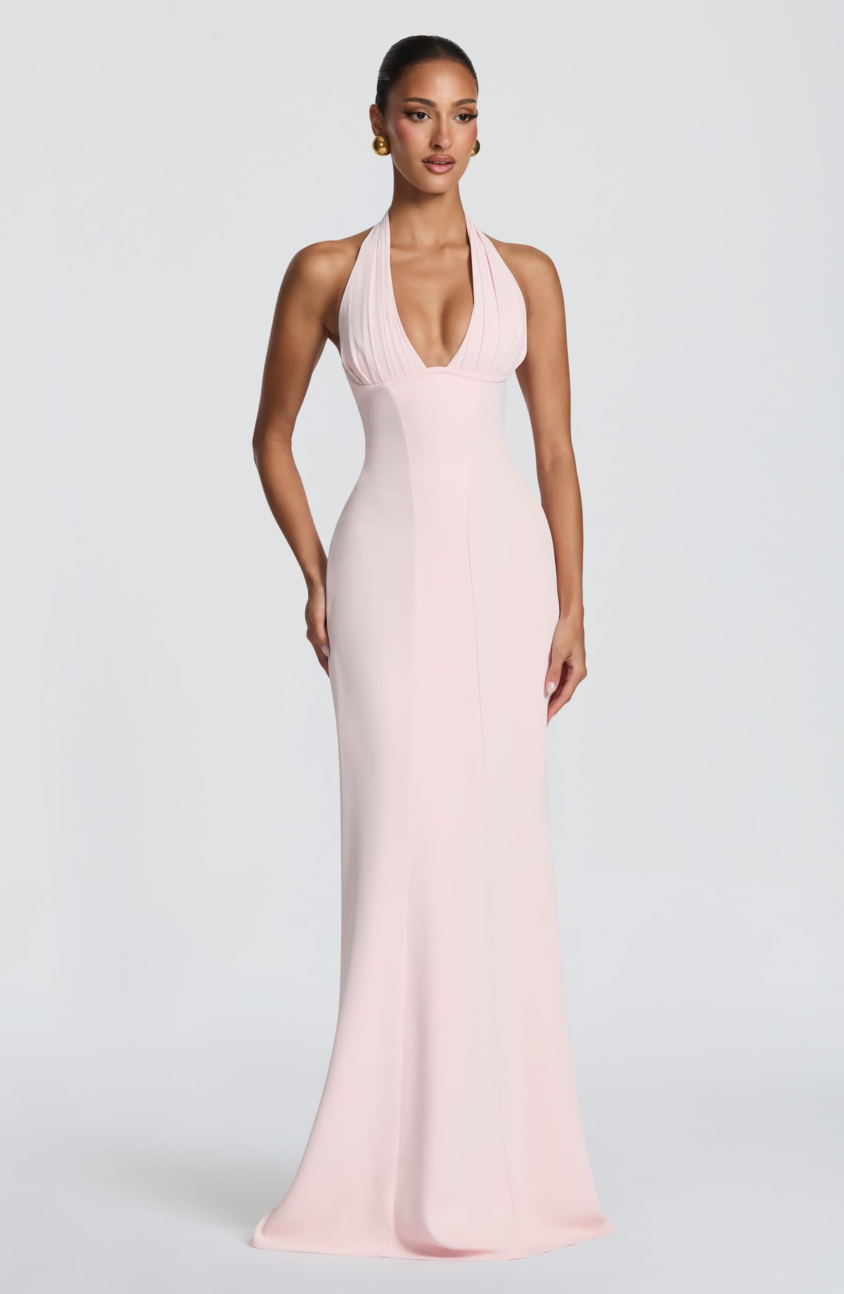 LEANDRA | Figurbetontes Halter-Maxikleid