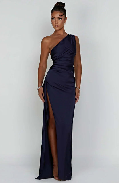 SARA | Elegantes One-Shoulder Maxikleid
