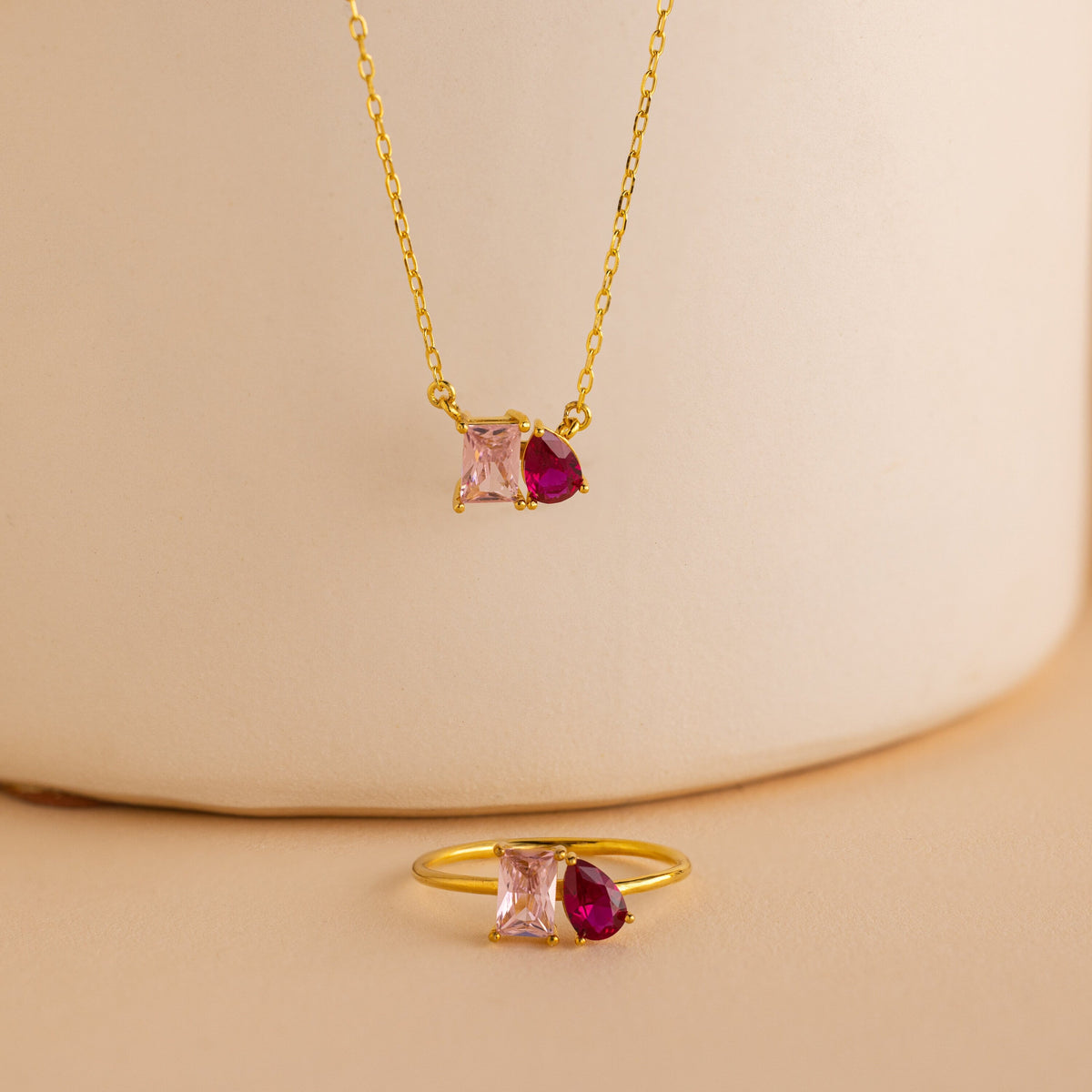 Toi et Moi Birthstone Necklace in 18K Gold