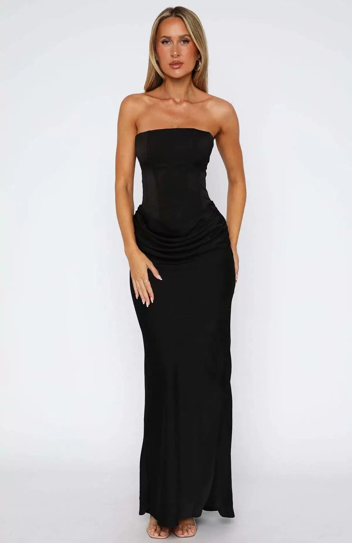 JANINE | Chic Bandeau-Maxikleid mit Korsett-Rücken