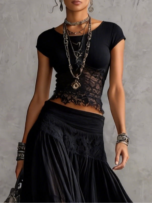 Adelina | Black lace set and pleated skirt