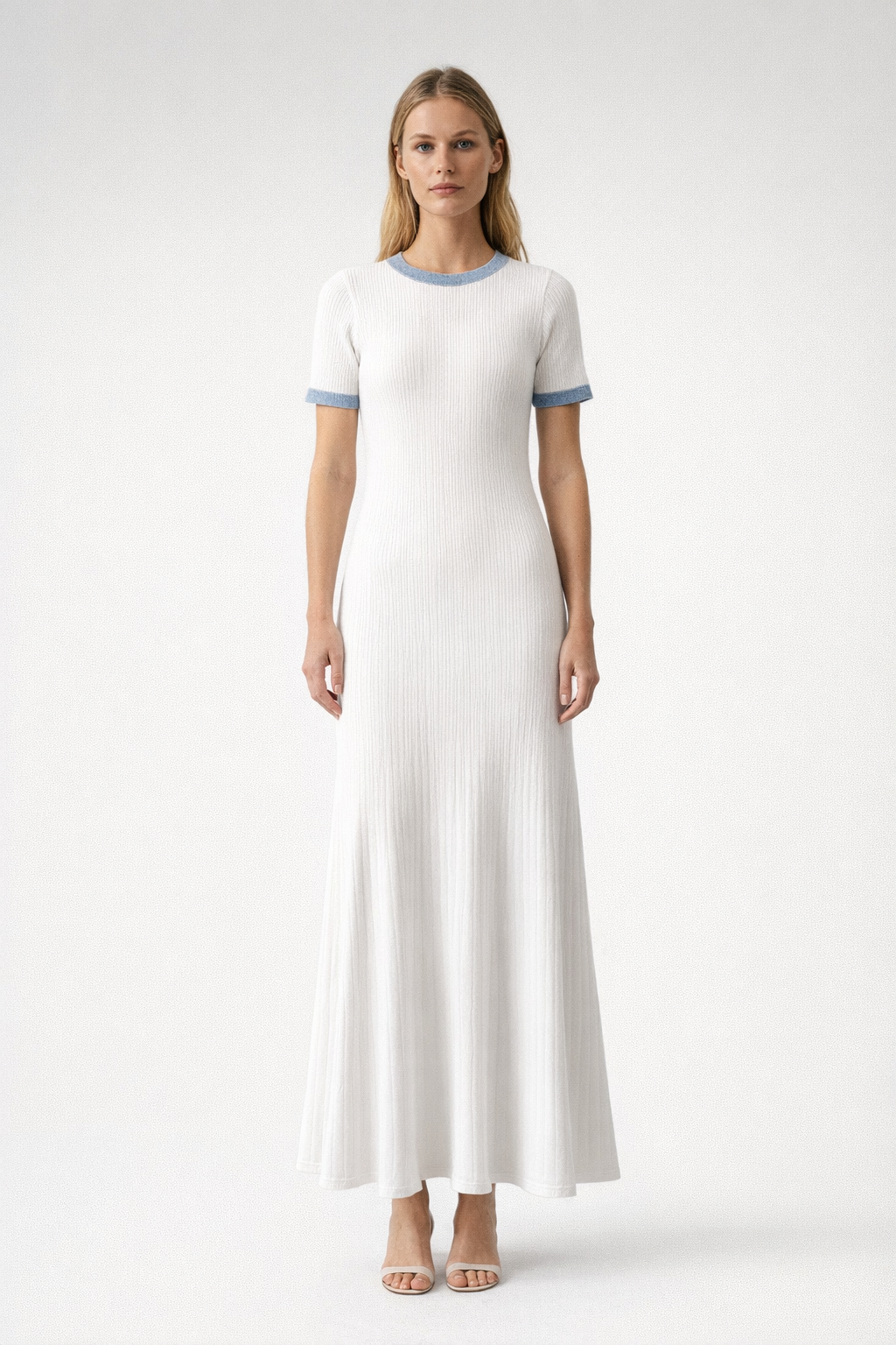 White Knit Maxi Dress – Slim Fit