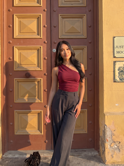 Briony Ärmelloses One-Shoulder-Top