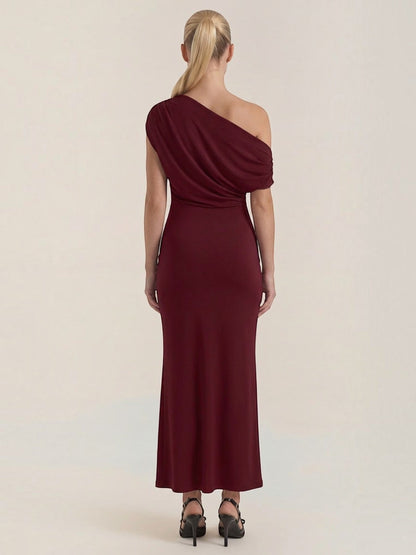 Candice Einschulter-Maxikleid