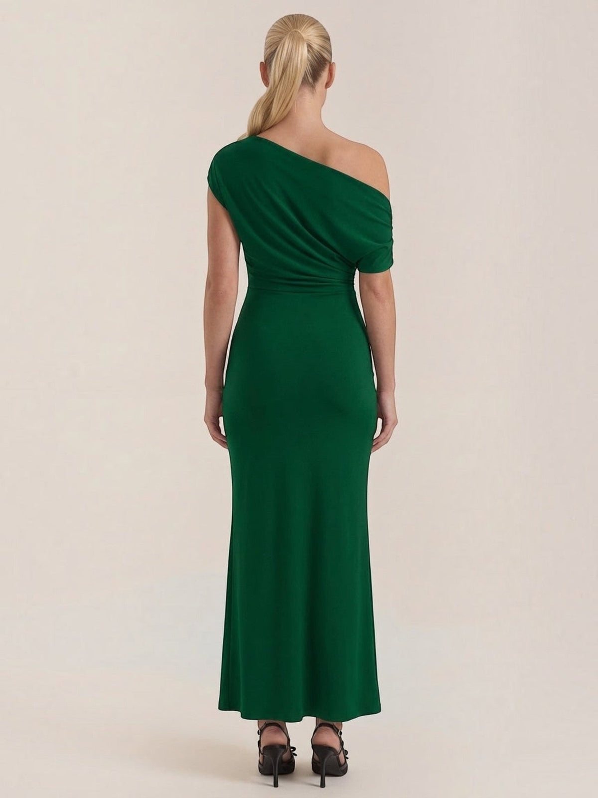 Candice Einschulter-Maxikleid