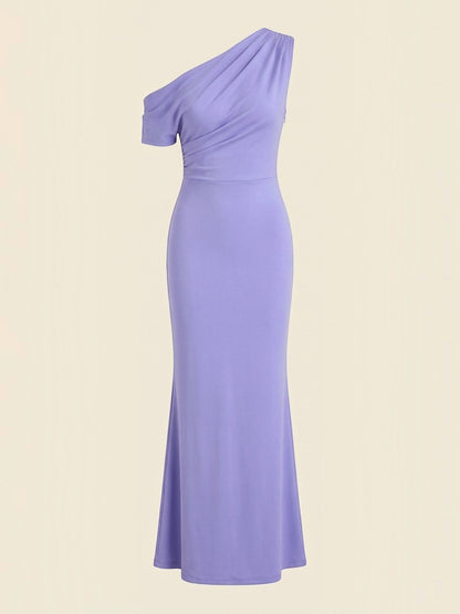 Candice Einschulter-Maxikleid