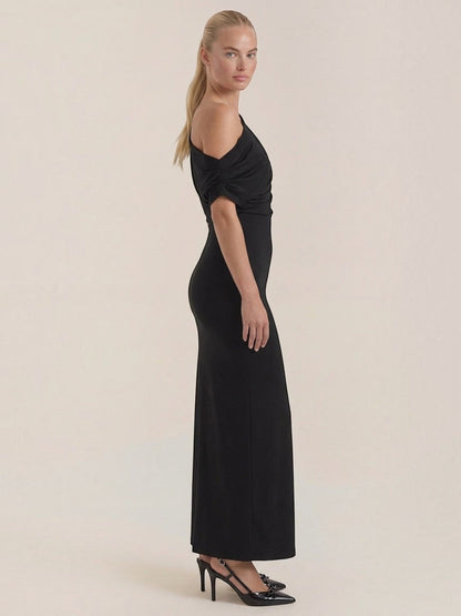 Candice Einschulter-Maxikleid