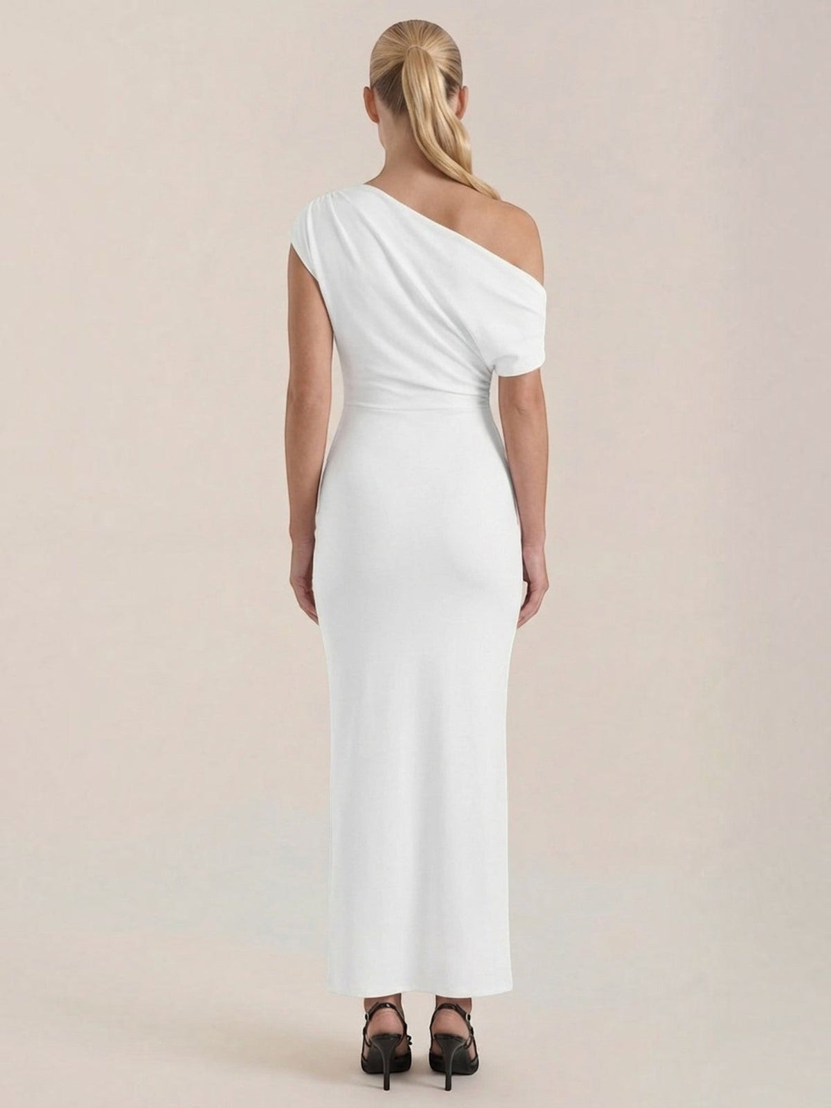 Candice Einschulter-Maxikleid