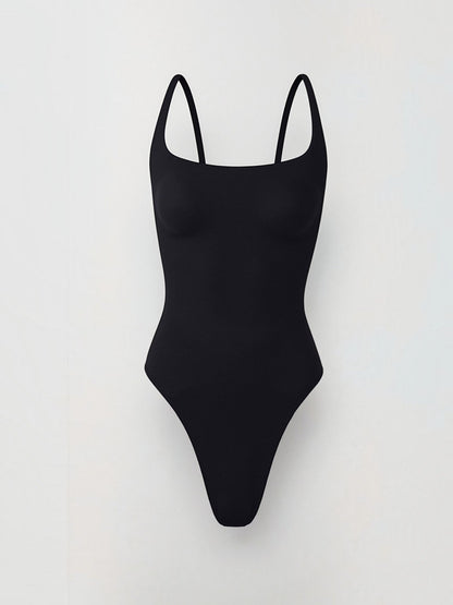 Core Sculpt Tief ausgeschnittener Tanga-Bodysuit