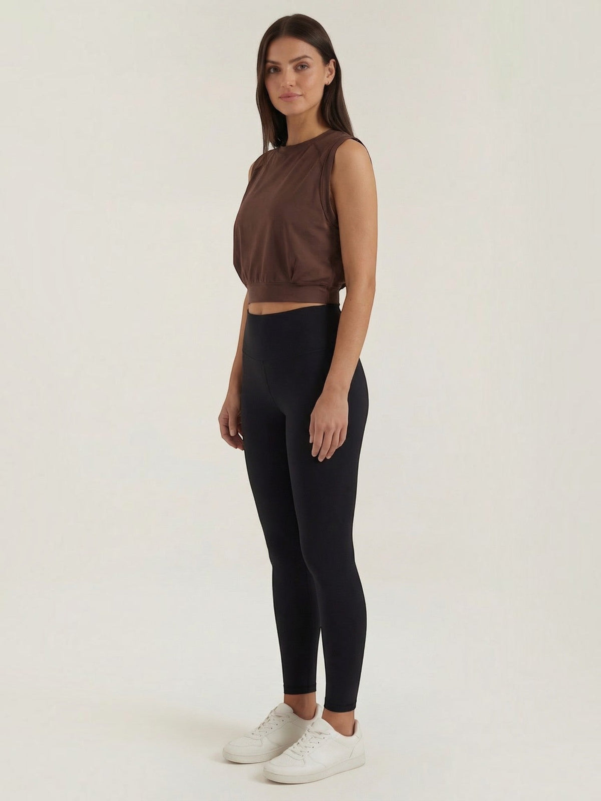 Faye Ärmellosem Crop Top