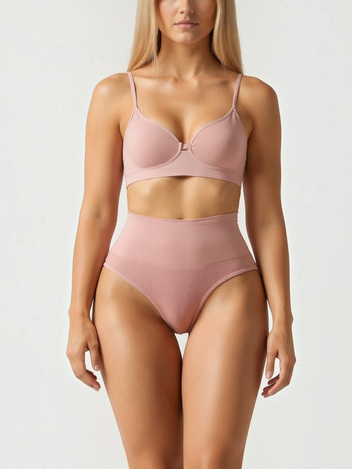 Nahtloser formender Slip mit mittlerer Taille