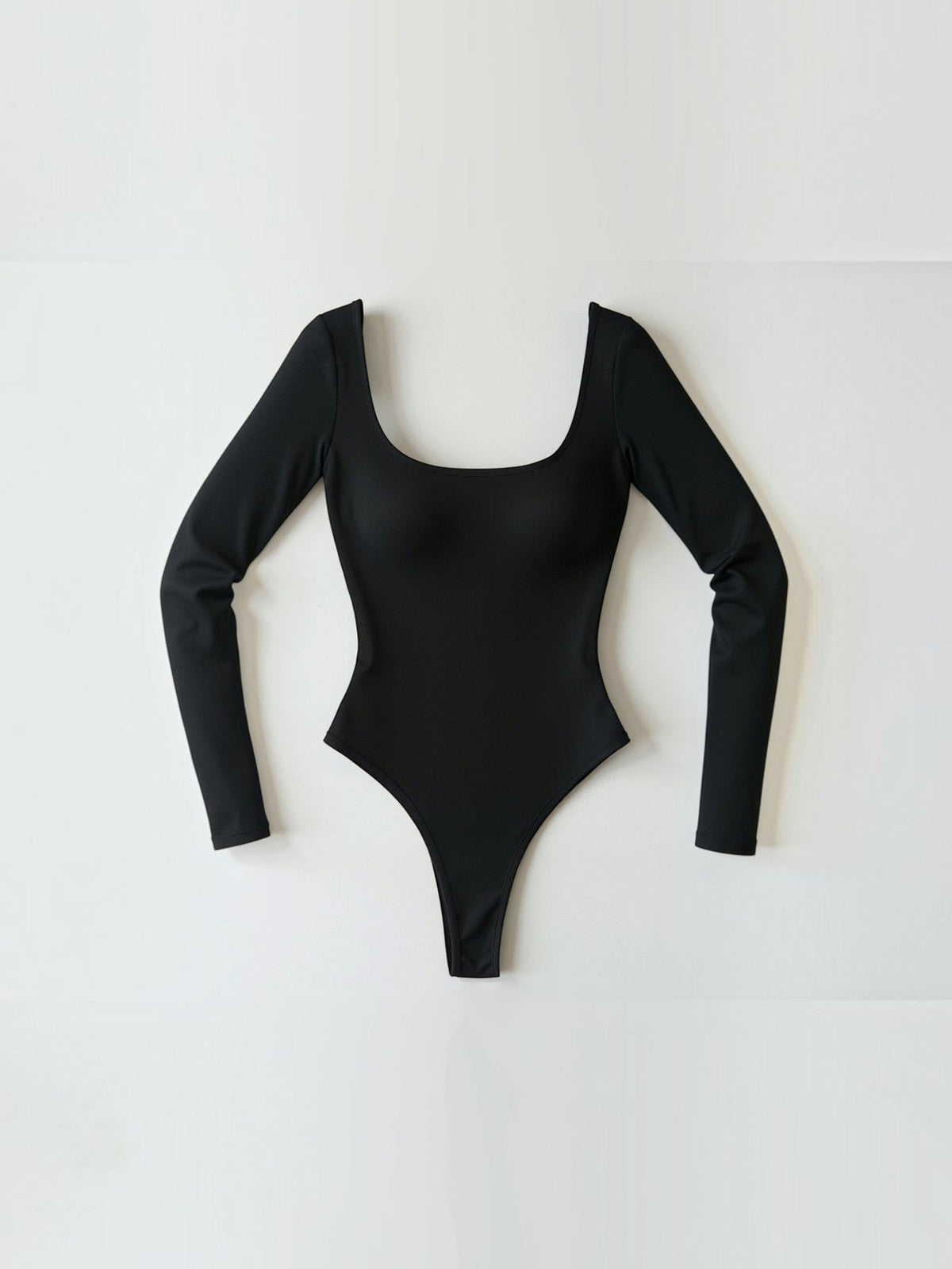 Nahtloser Langarm-Tanga-Body
